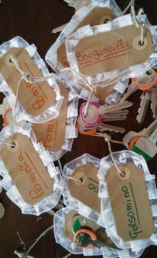 Ifioridisicilia Acomodação com café da manhã Campofelice Di Roccella Exterior foto